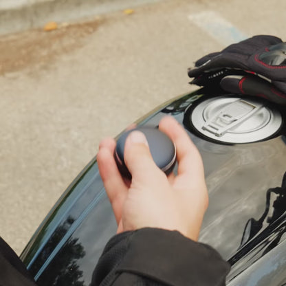 Bluetooth Moto Earbuds
